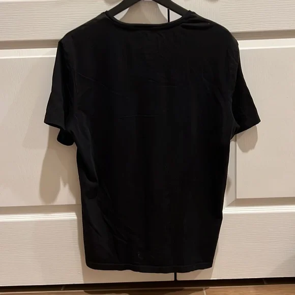 Men’s Calvin Klein T-shirt szM. Black and grey. Short sleeves. EUC; barely worn - Picture 3 of 8